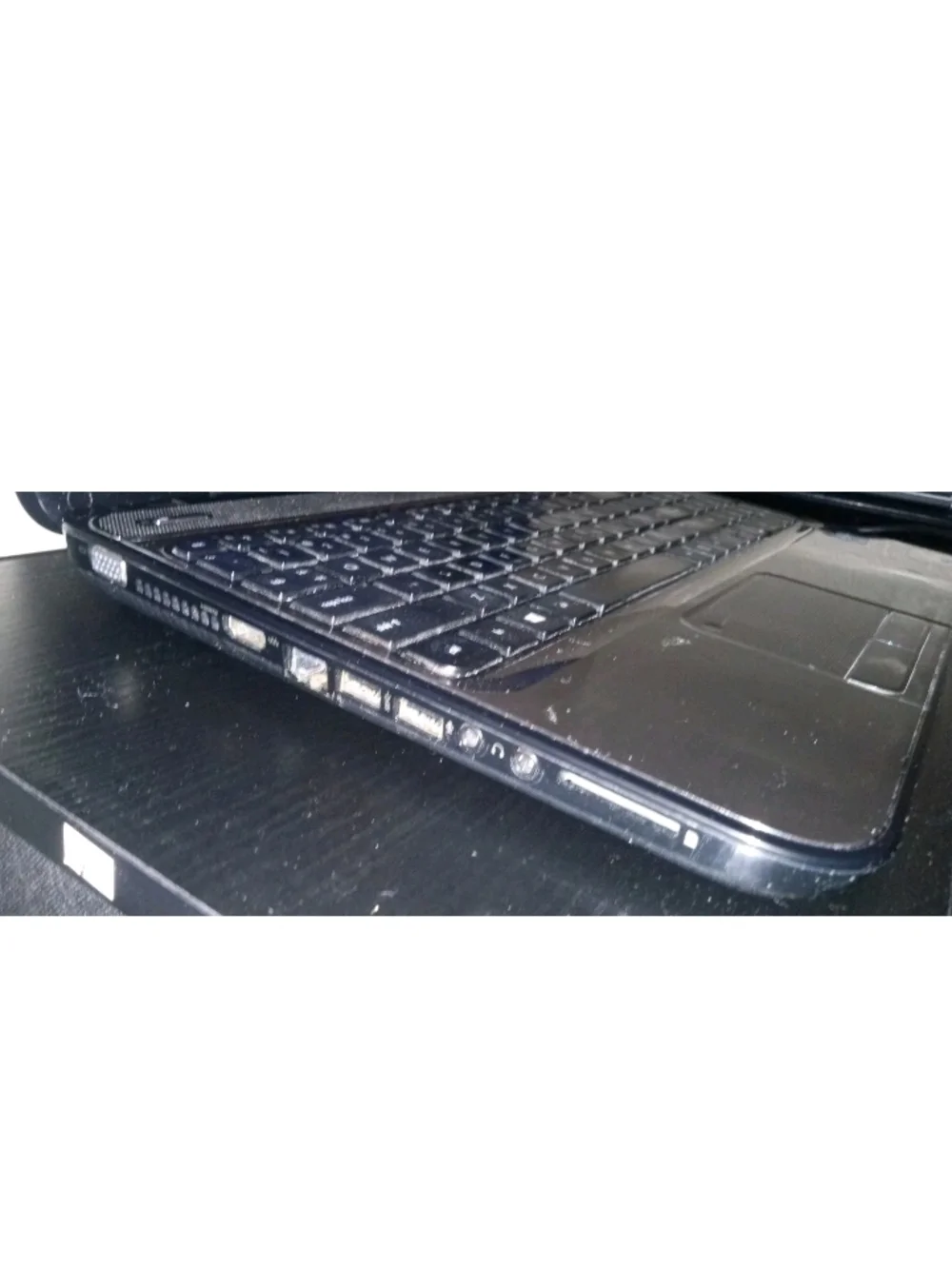 HP Pavilion G7 Laptop 17